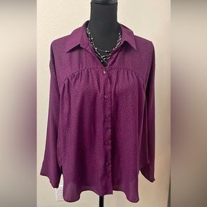 Top for women size Small by BCBGeneration